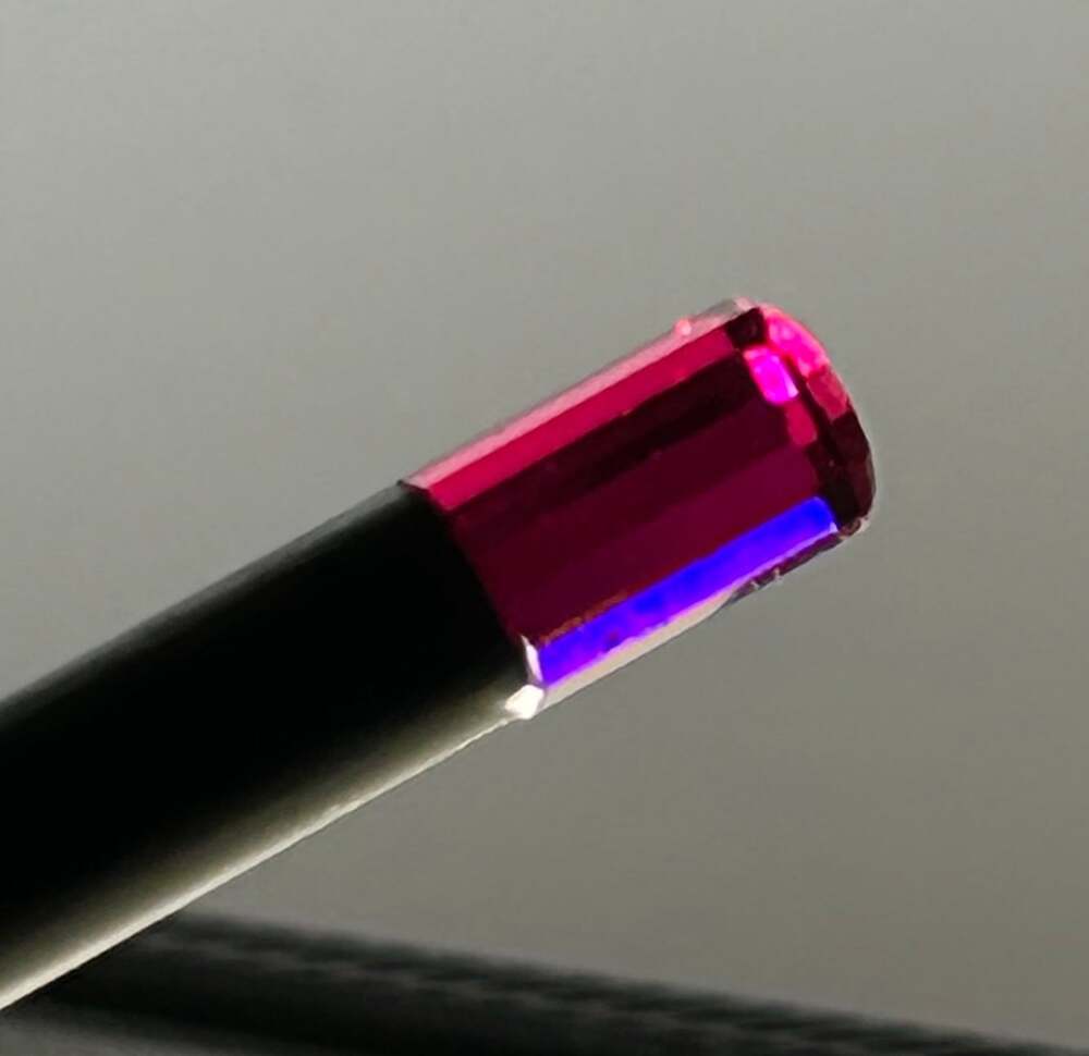 Swarovski Kristallwelten museum Austria Pencil  hot pink crystal eraser souvenir